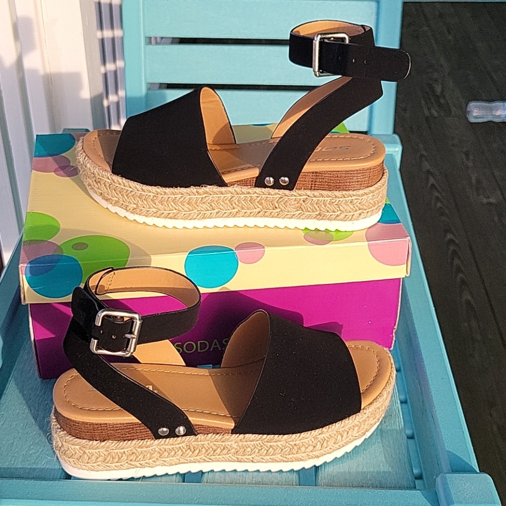 Black espadrilles
